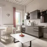 아파트 Rialto 32 - Moderna In Centro Con Vista