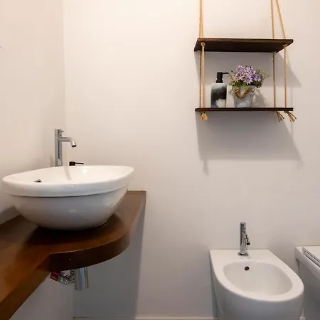 Rialto 32 - Moderna In Centro Con Vista