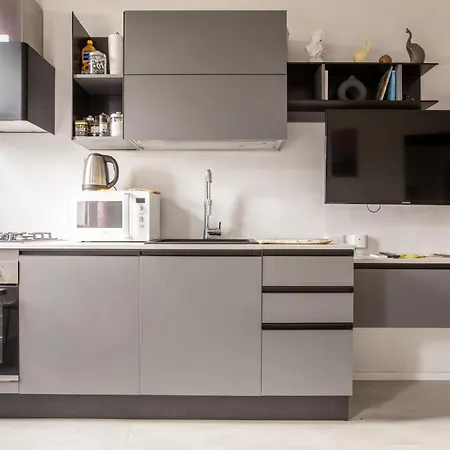 Apartamento Rialto 32 - Moderna In Centro Con Vista Siena